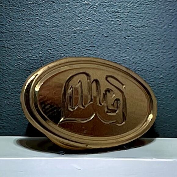 Lungs Gold Pin, Good Condition, 0.75" x 0.25" - Picture 1 of 5